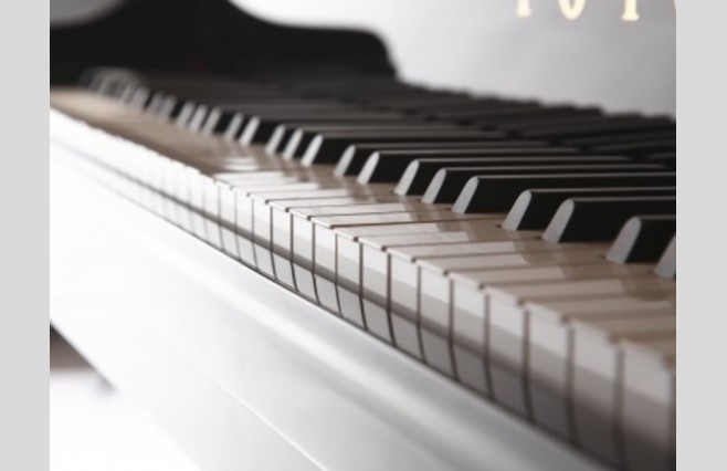 Steinhoven SG160 Polished White Baby Grand Piano - Image 3